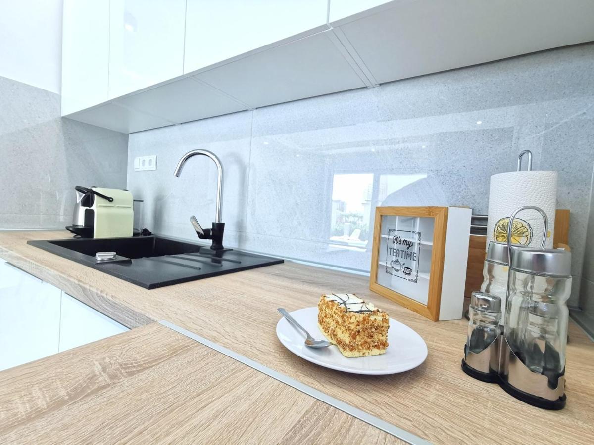 Seka Apartments With A Pool คาชเตลา ภายนอก รูปภาพ